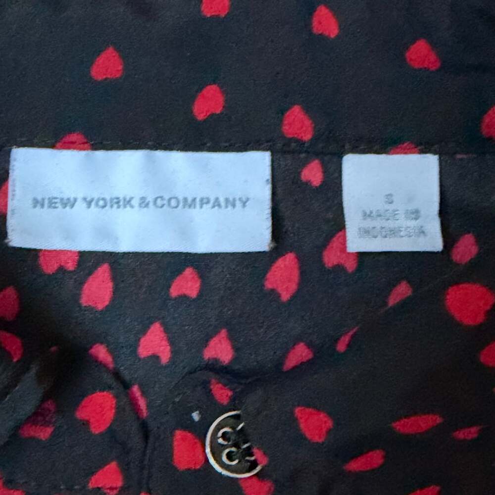 New York & Co Black Shirt Dress Red Hearts, 3/4 Sleeve, & Belt Valentine’s ~ Sm - Picture 4 of 7